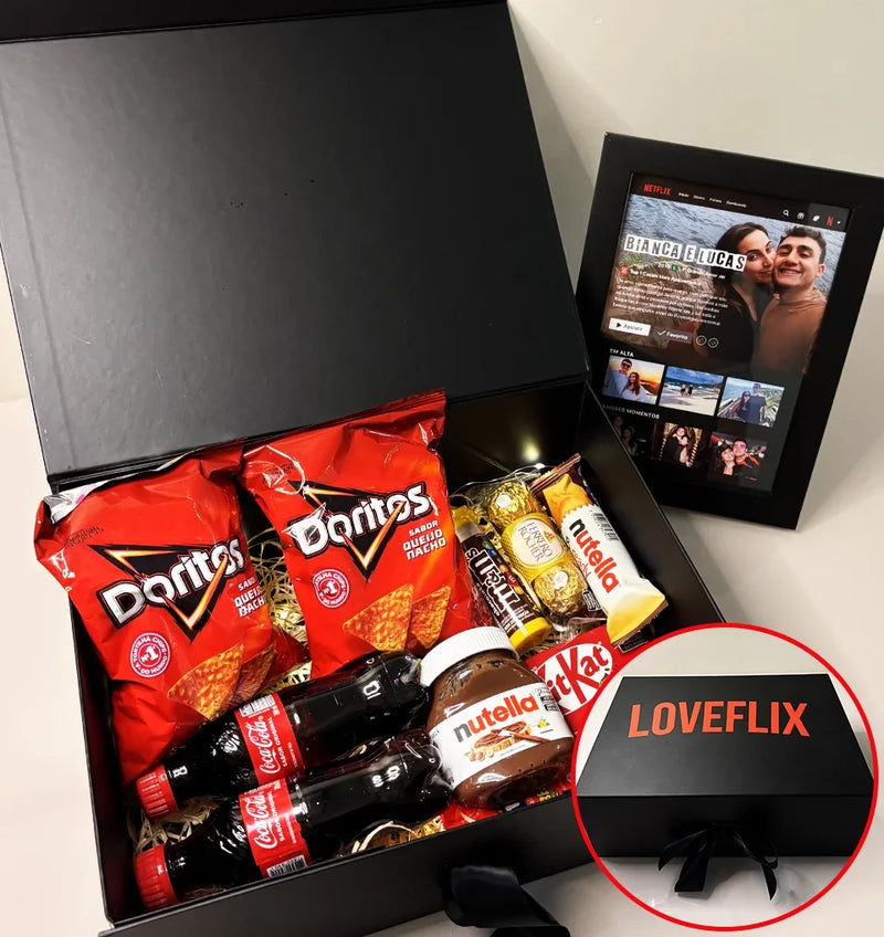Box LoveFlix Premium + Quadro da sua escolha personalizado com suas fotos